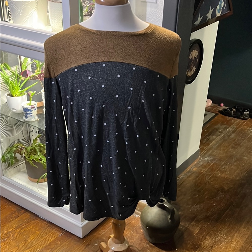 Maurices Tan and Black Long Sleeve Boxy Blouse